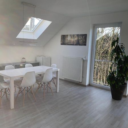 Haus Am Hang; Ferienwohnung Fernblick Щолберг Екстериор снимка