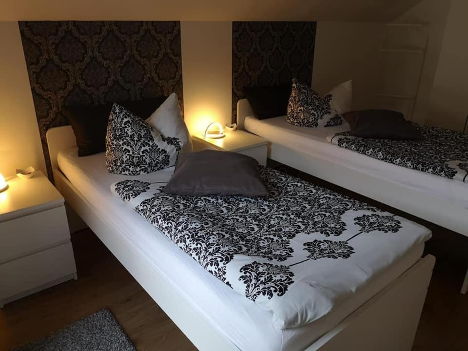 Haus Am Hang; Ferienwohnung Fernblick Щолберг Екстериор снимка